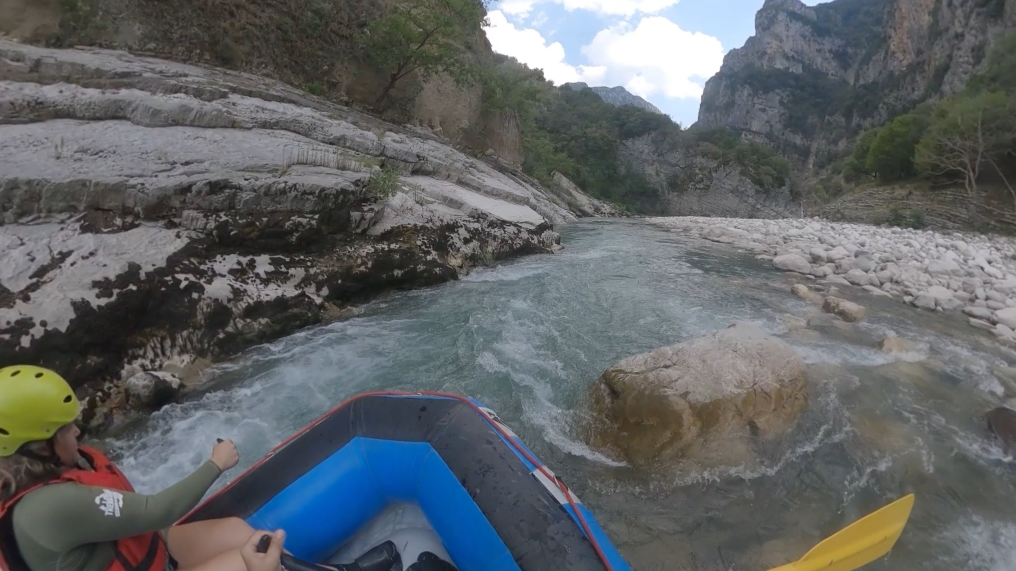 image presenting excursion Arachthos Rafting